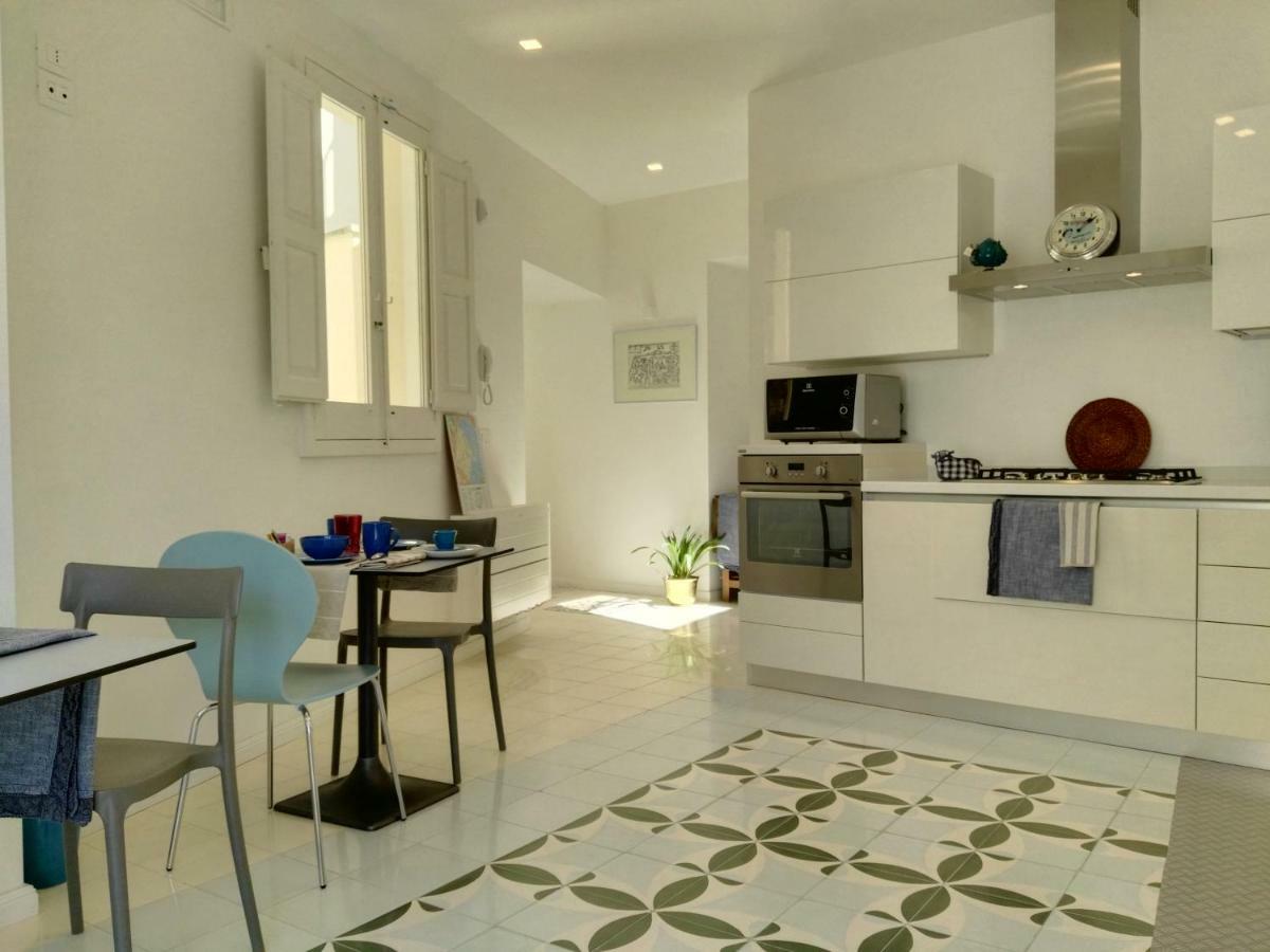 B&B La Casa Gialla Lecce Esterno foto