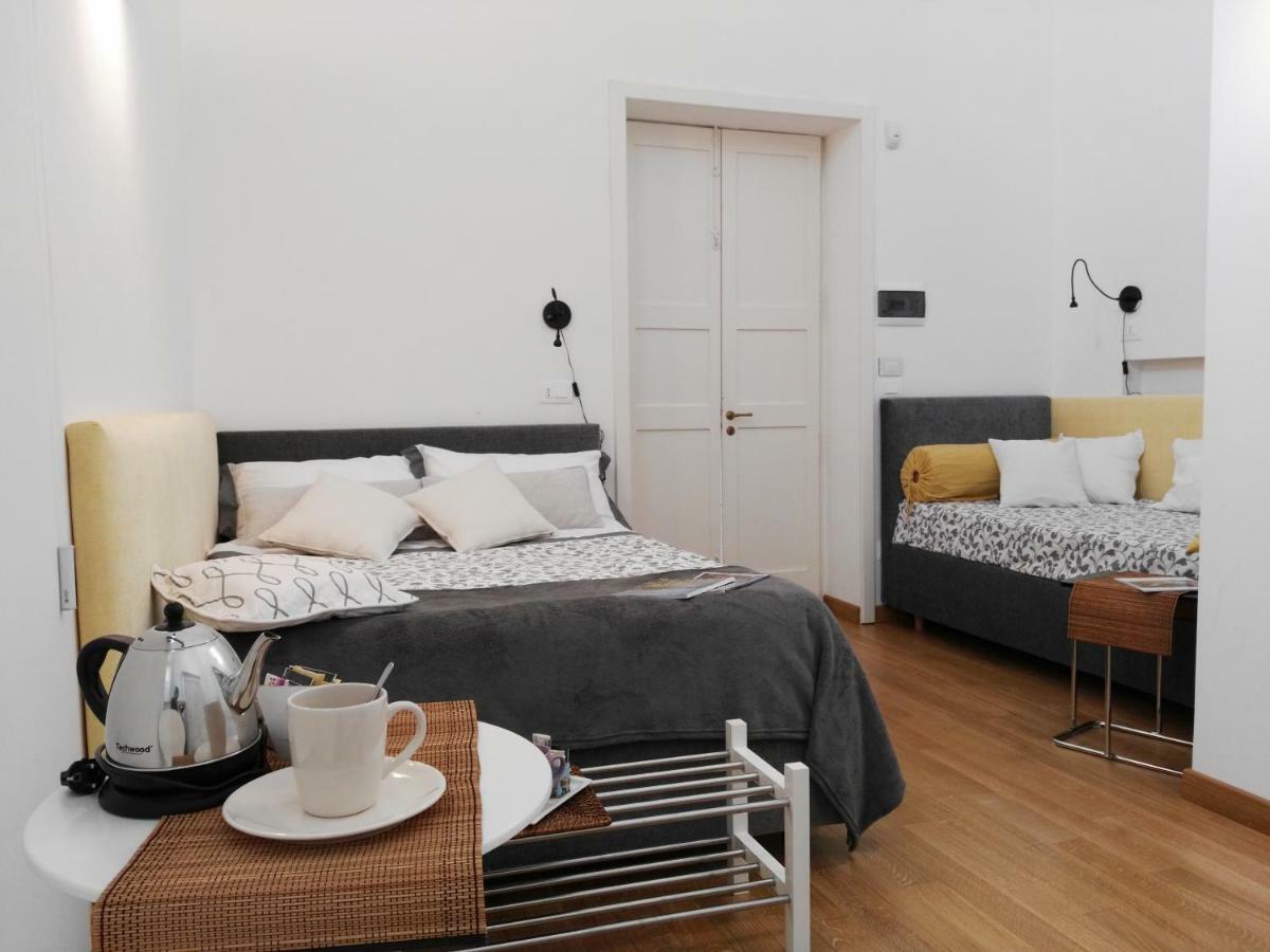 B&B La Casa Gialla Lecce Esterno foto